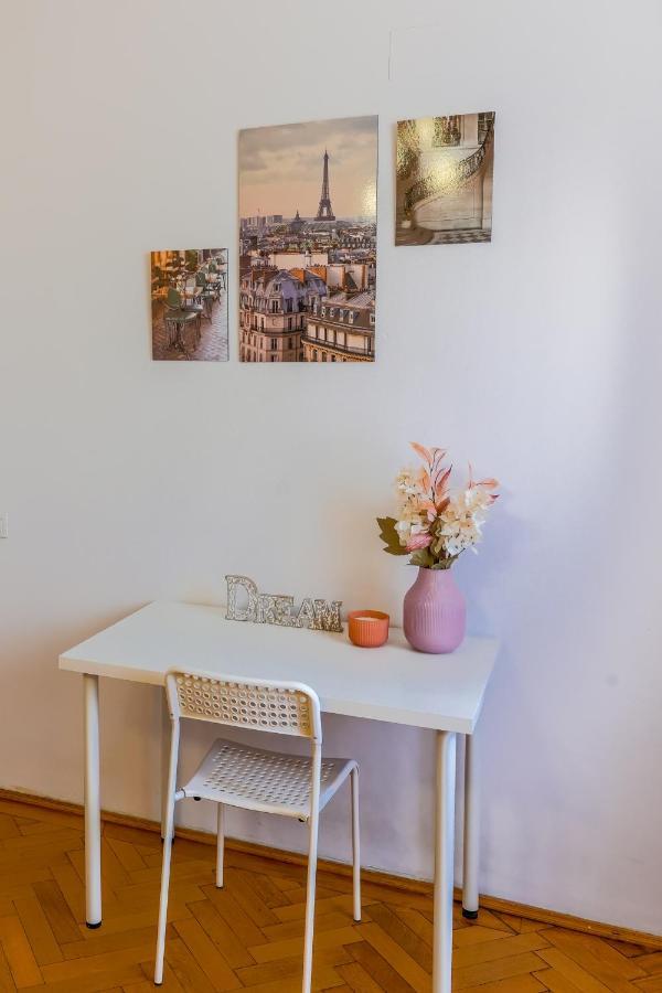 Ultracentral Golden Gatehouse 3 Bdrm Bucarest Esterno foto